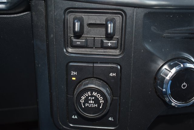 Used 2022 Ford F150 Lariat w/ Equipment Group 502A High image 35