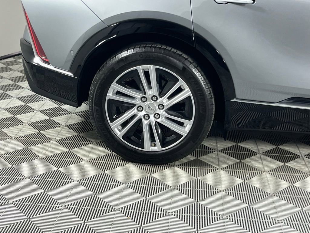 Used 2024 Cadillac Lyriq Tech w/ Driver Assist Package image 11