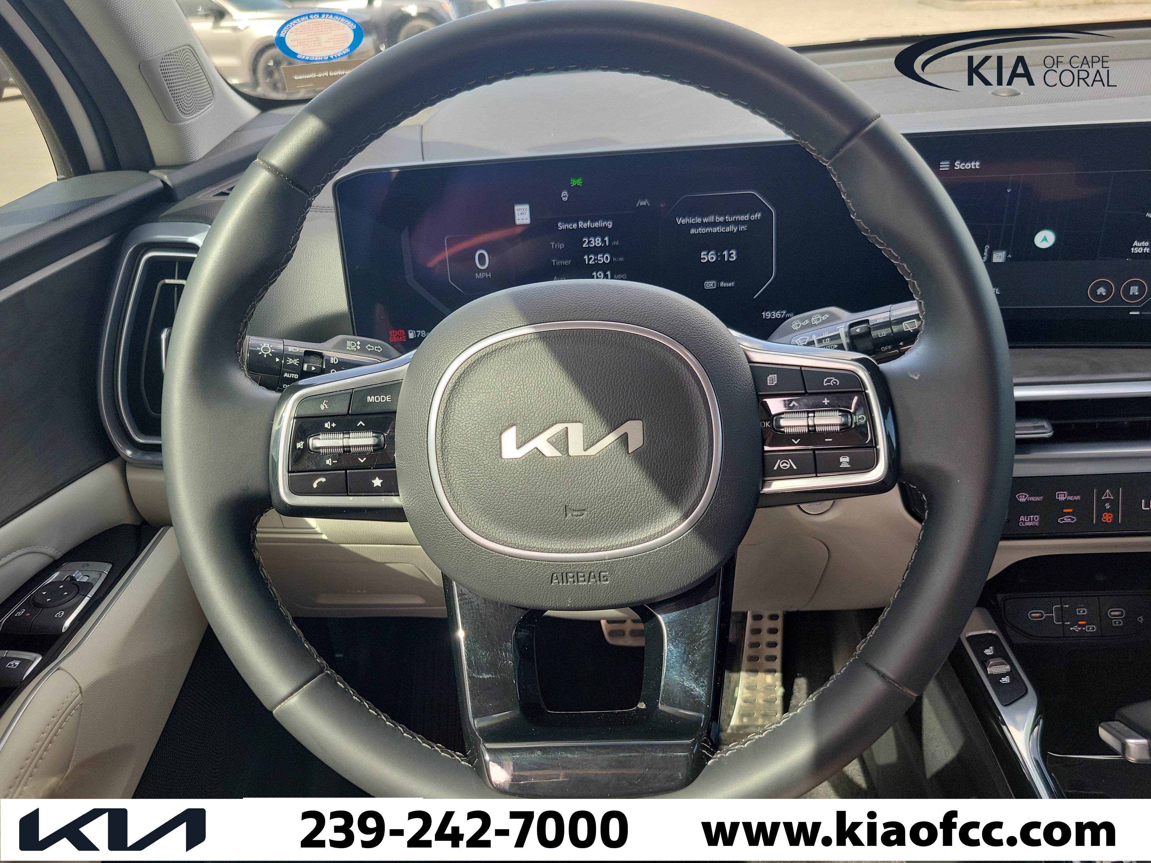 Certified 2025 Kia Sorento SX AWD/4WD image 16