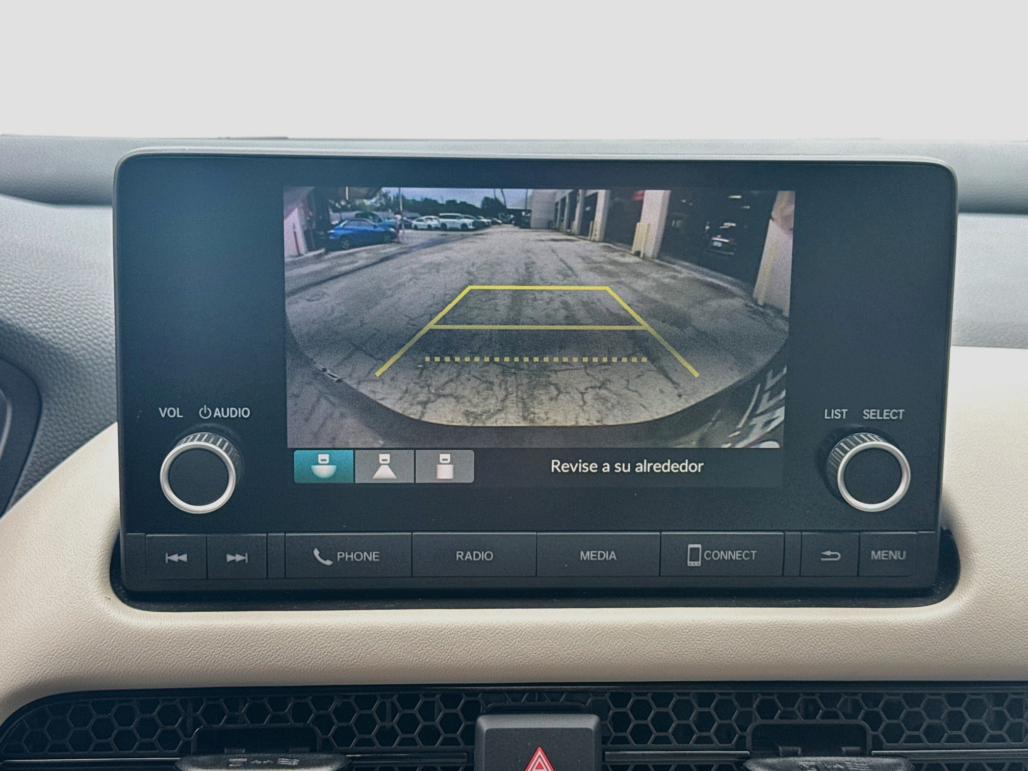 Used 2025 Honda HR-V LX image 11