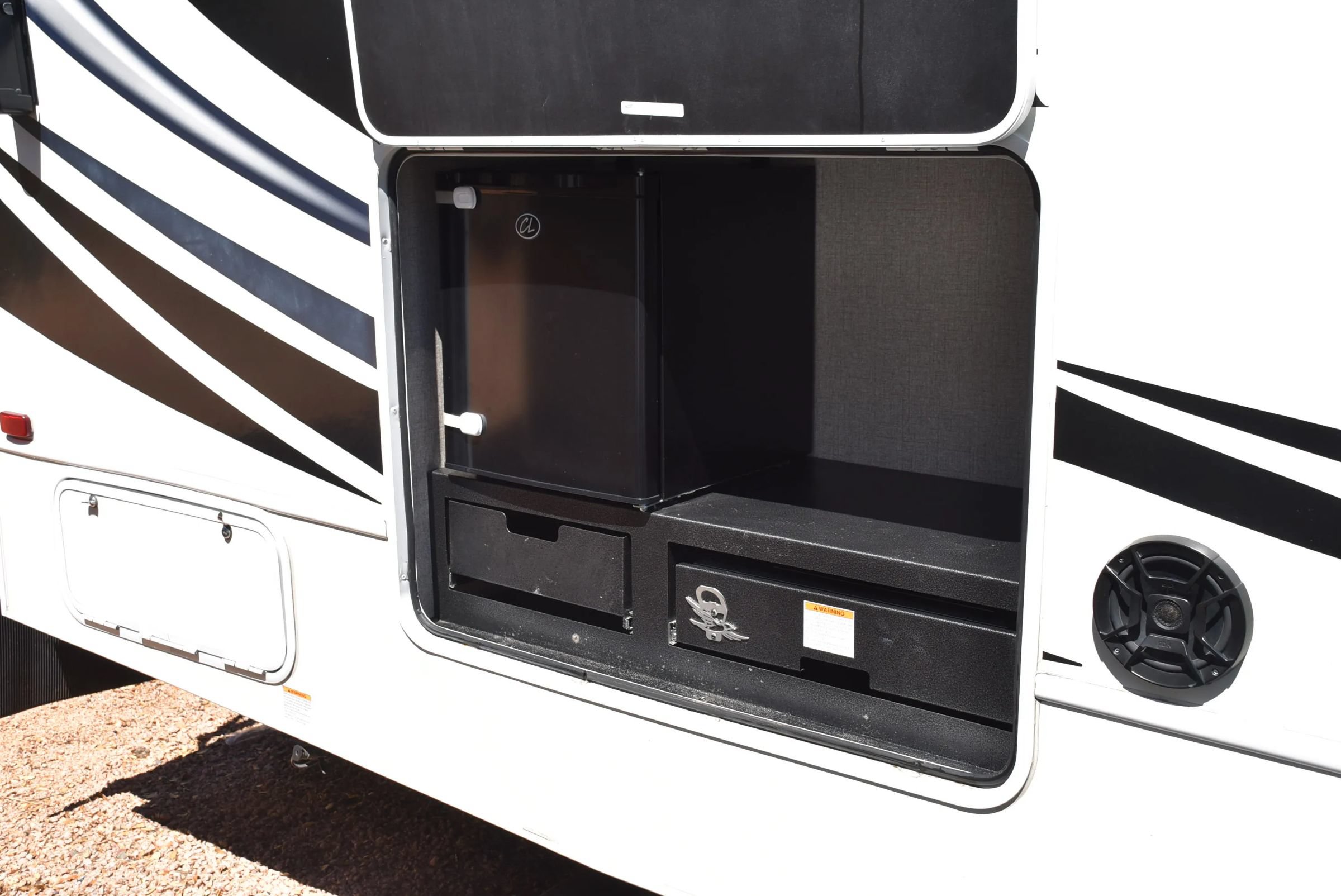 Used 2021 Ford E-450 and Econoline 450 Super Duty w/ Motorhome Prep Package RWD image 48