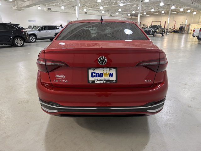 Certified 2024 Volkswagen Jetta SEL FWD image 7