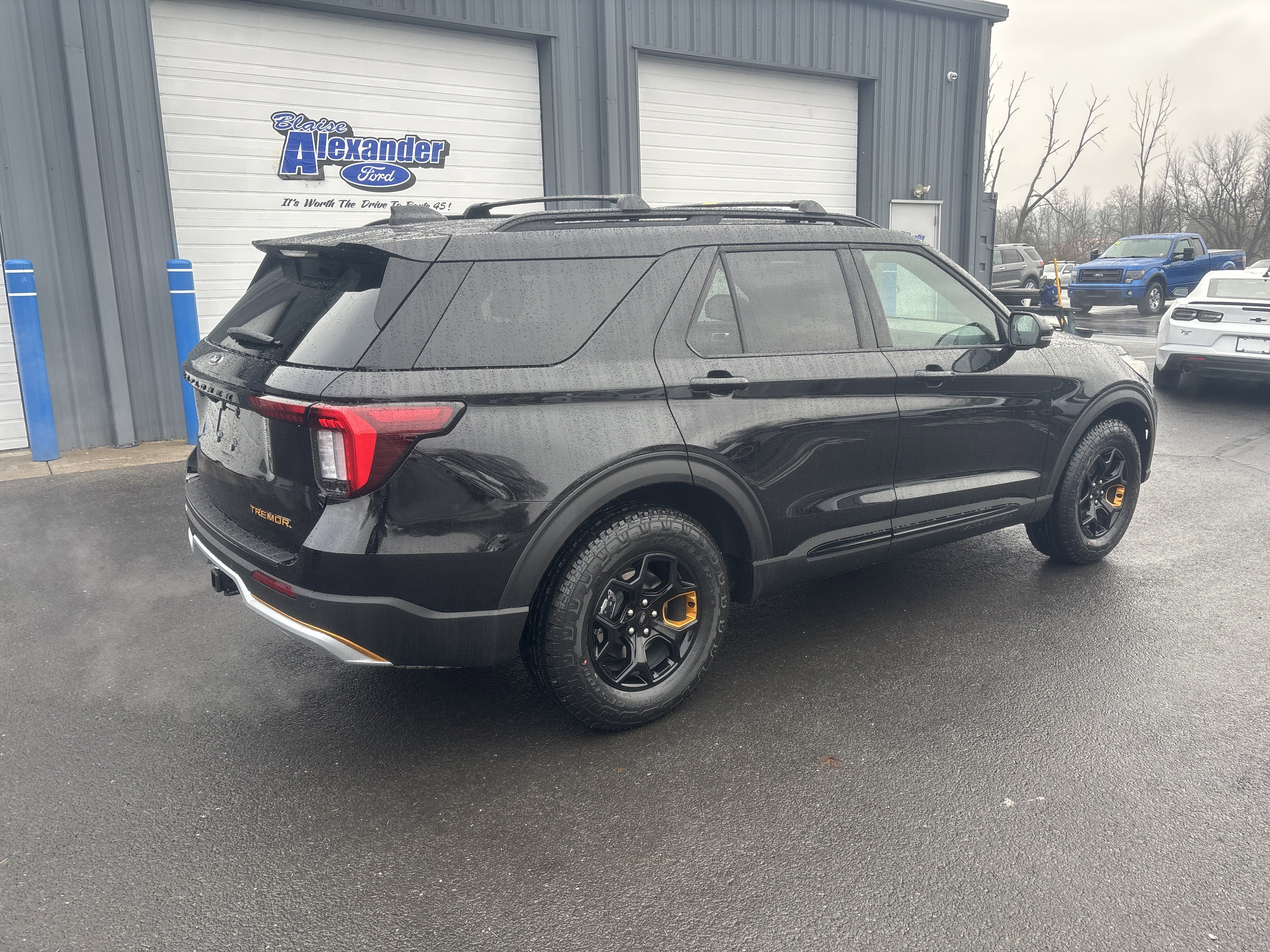 New 2026 Ford Explorer Tremor w/ Tremor Ultimate Package video 3