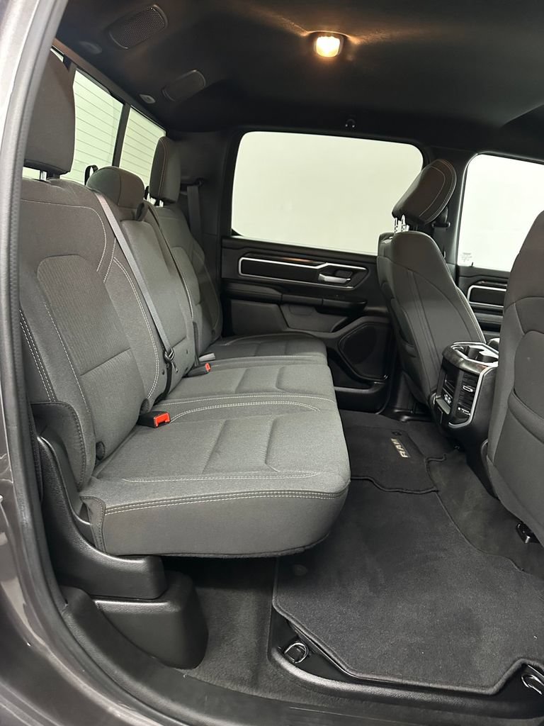 Used 2023 RAM 1500 Big Horn AWD/4WD image 32