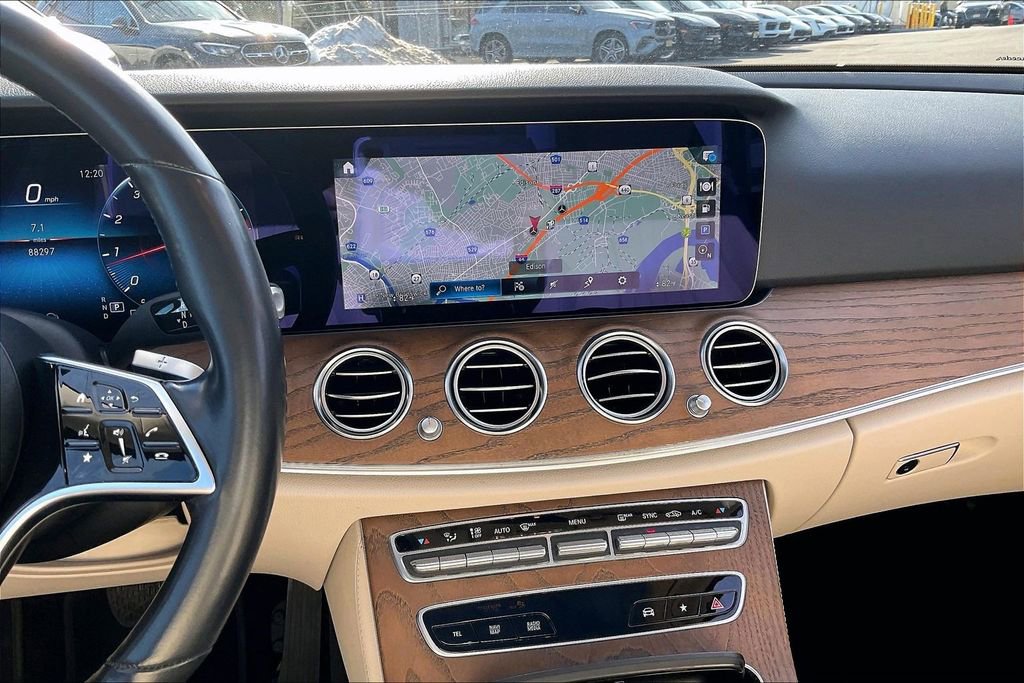 Used 2021 Mercedes-Benz E 350 4MATIC Sedan image 6