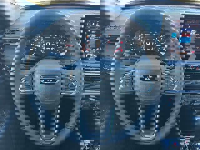 New 2026 Jeep Compass Latitude w/ Sun and Sound Group image 40