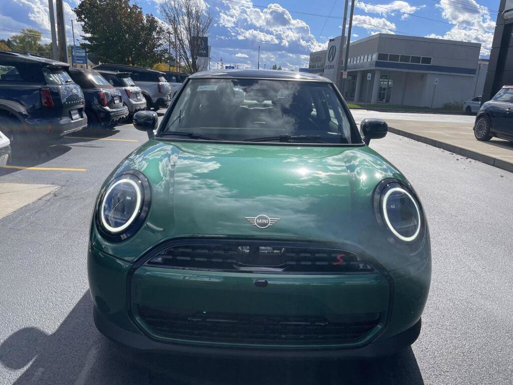 New 2026 MINI Cooper S FWD image 2