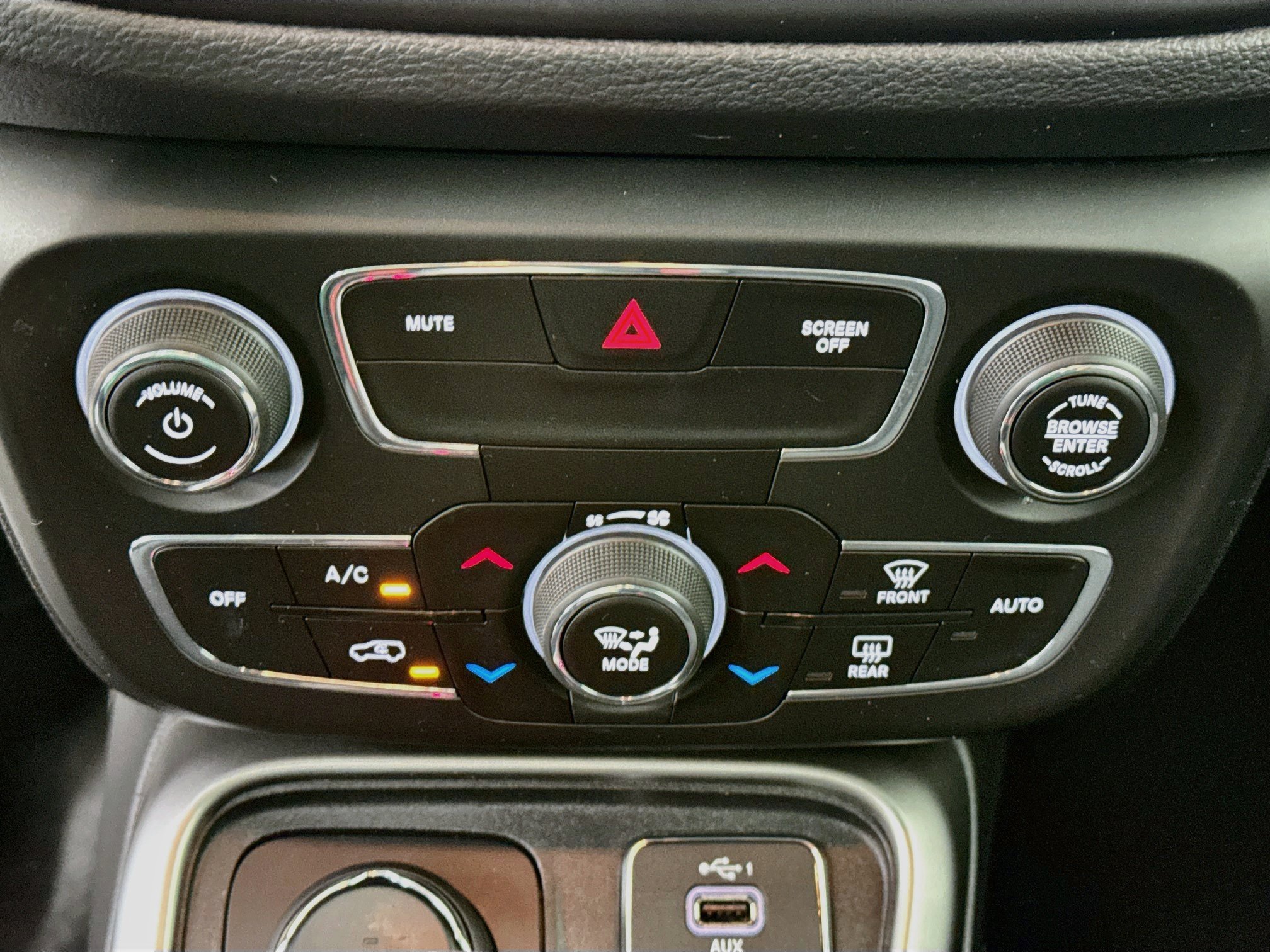 Used 2019 Jeep Compass Sport AWD/4WD image 15