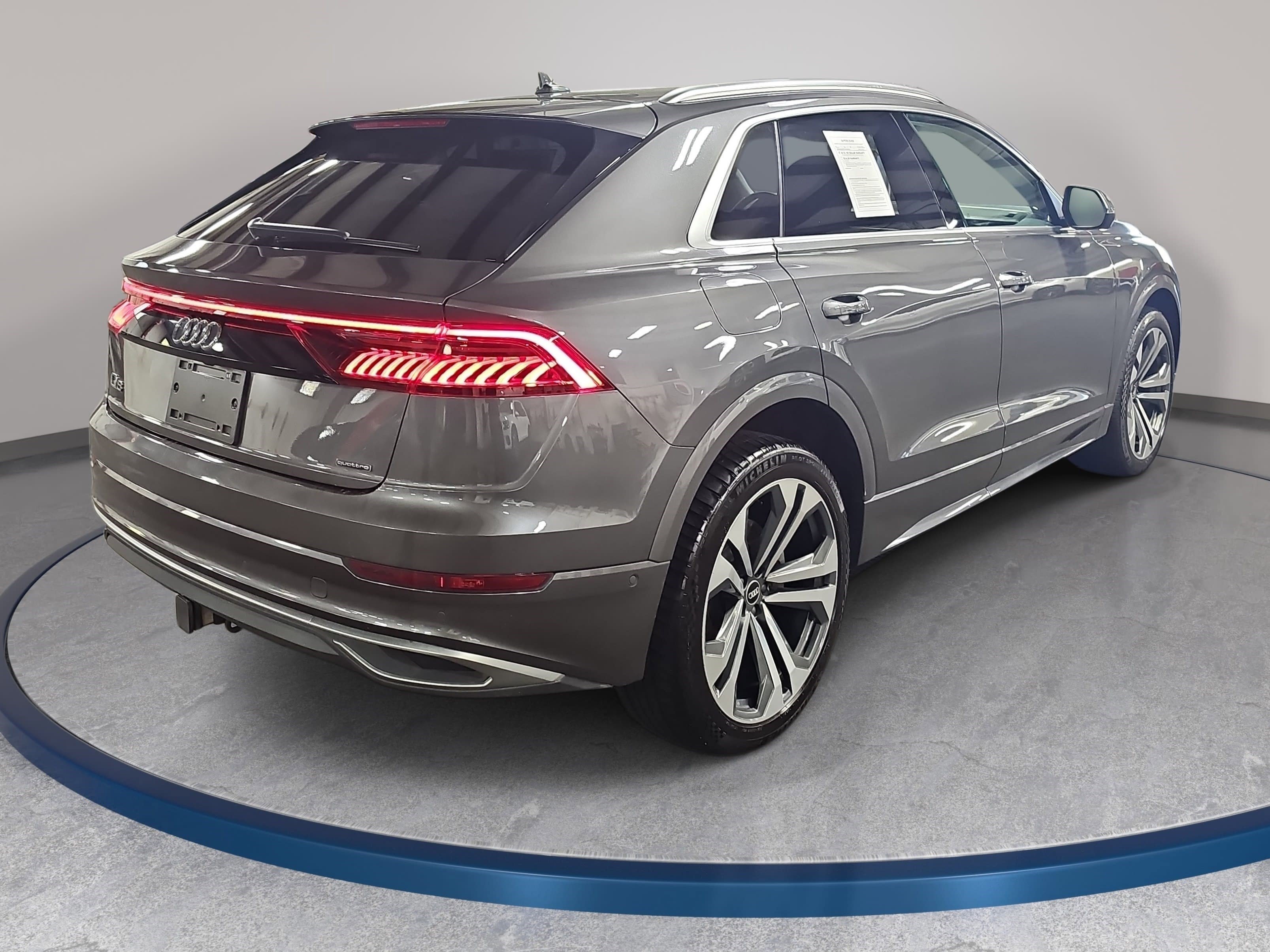 Used 2021 Audi Q8 Prestige image 7