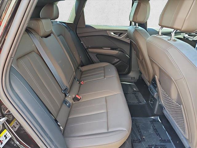 Used 2023 Audi Q4 e-tron Prestige w/ Black Optic Package AWD/4WD image 26