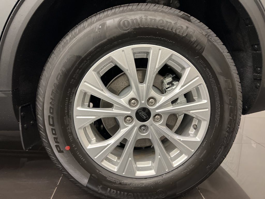 New 2026 Ford Escape Active w/ Cold Weather Package AWD/4WD image 7