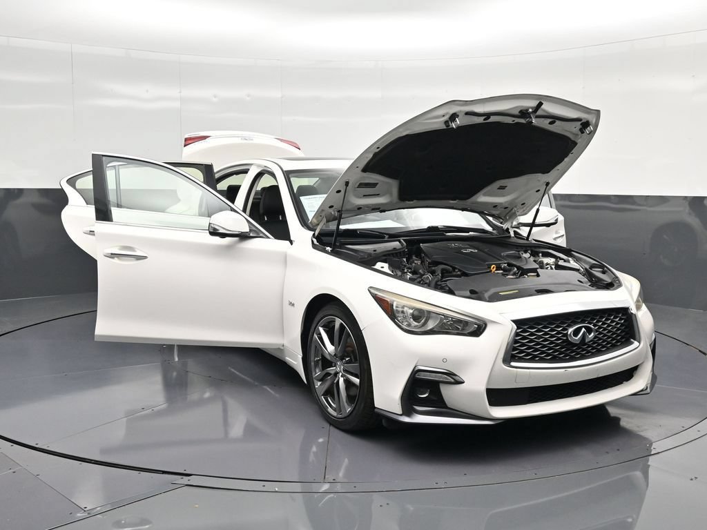 Used 2019 INFINITI Q50 Signature Edition w/ Cargo Package (L96) RWD image 33