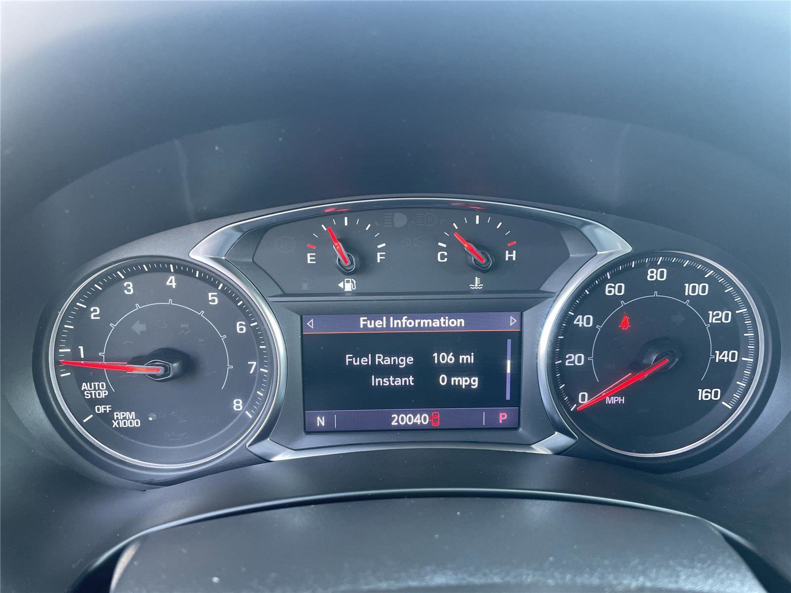 Used 2022 GMC Terrain SLT w/ Infotainment Package II AWD/4WD image 16