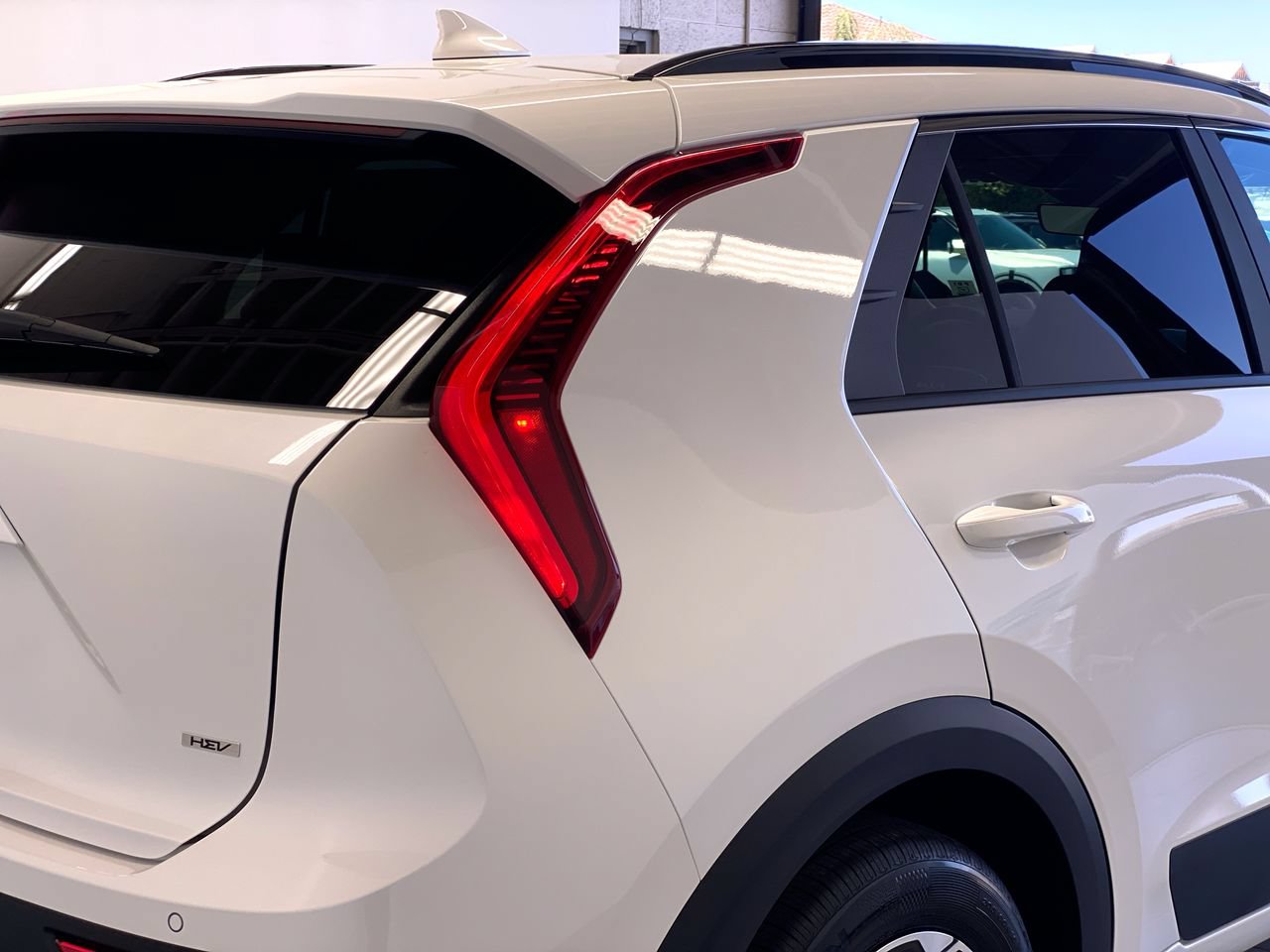 New 2026 Kia Niro EX w/ EX Premium Package FWD image 10