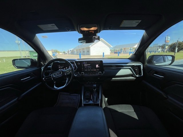 Used 2024 GMC Canyon Elevation image 10