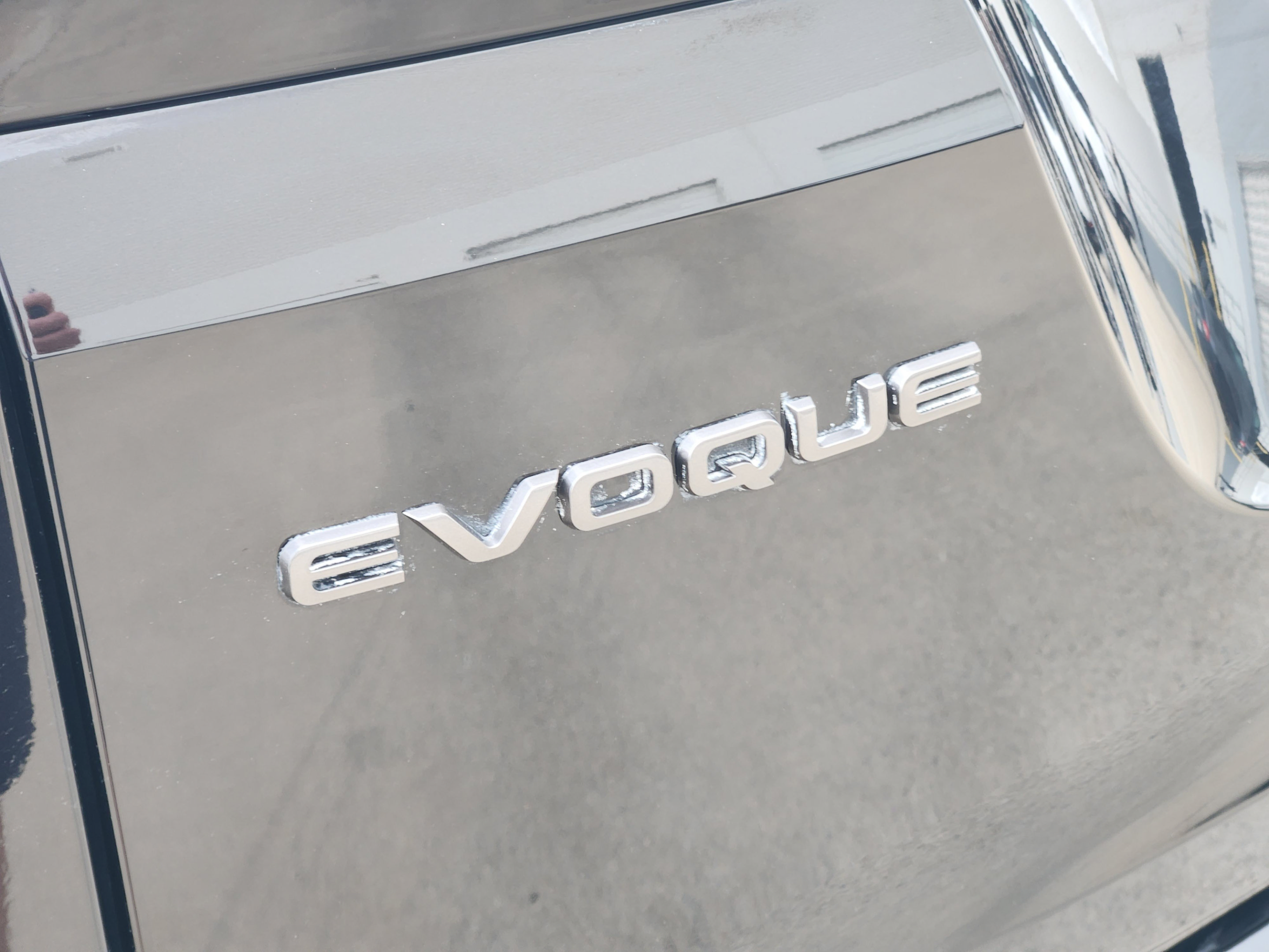 Used 2021 Land Rover Range Rover Evoque R-Dynamic S AWD/4WD image 34
