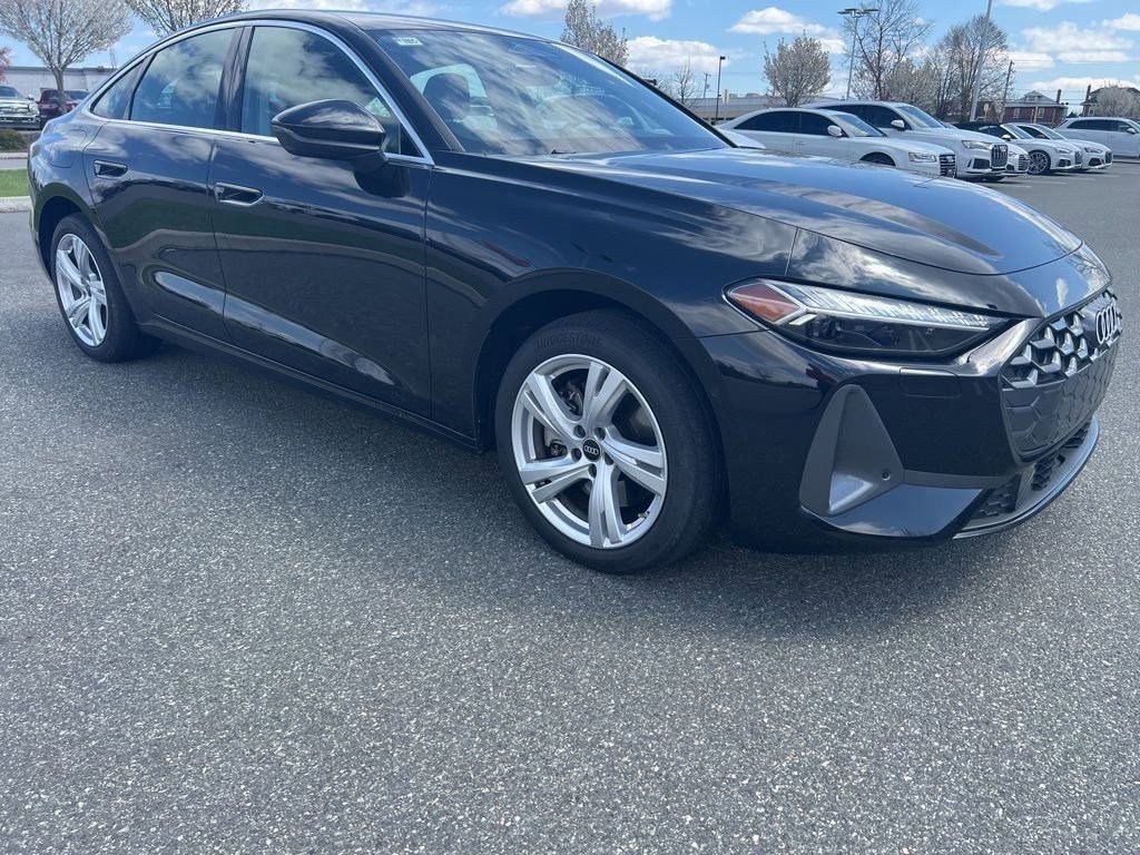 Used 2025 Audi A5 2.0T Premium Plus w/ Premium Plus image 3