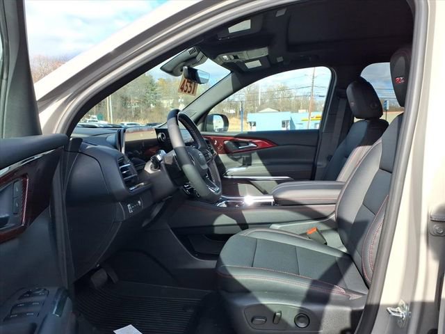 New 2026 Chevrolet Traverse Z71 w/ Enhanced Driving Package image 12