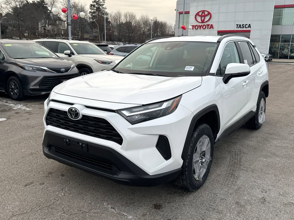 New 2025 Toyota RAV4 XLE image 3