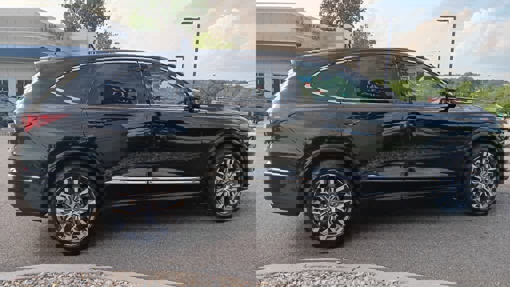 Used 2023 Acura MDX SH-AWD w/ Technology Package image 7