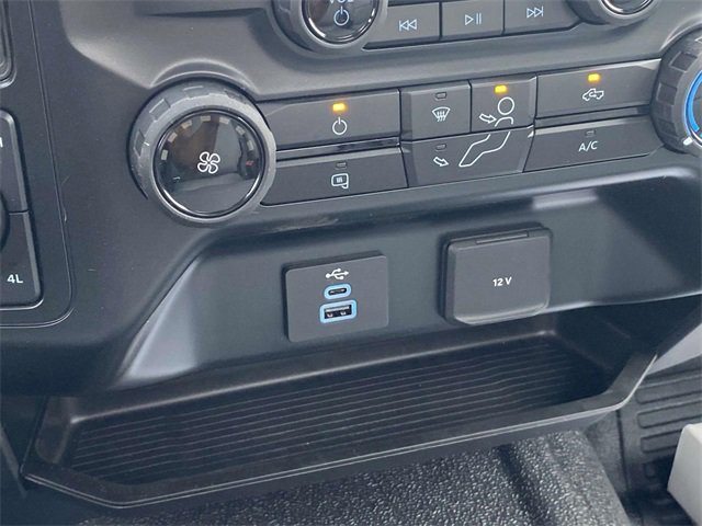 New 2024 Ford F550 4x4 Regular Cab Super Duty image 26