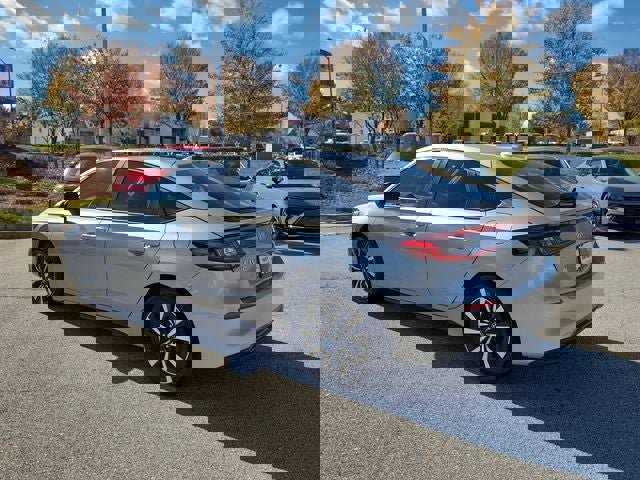 Used 2024 Honda Civic EX-L image 5