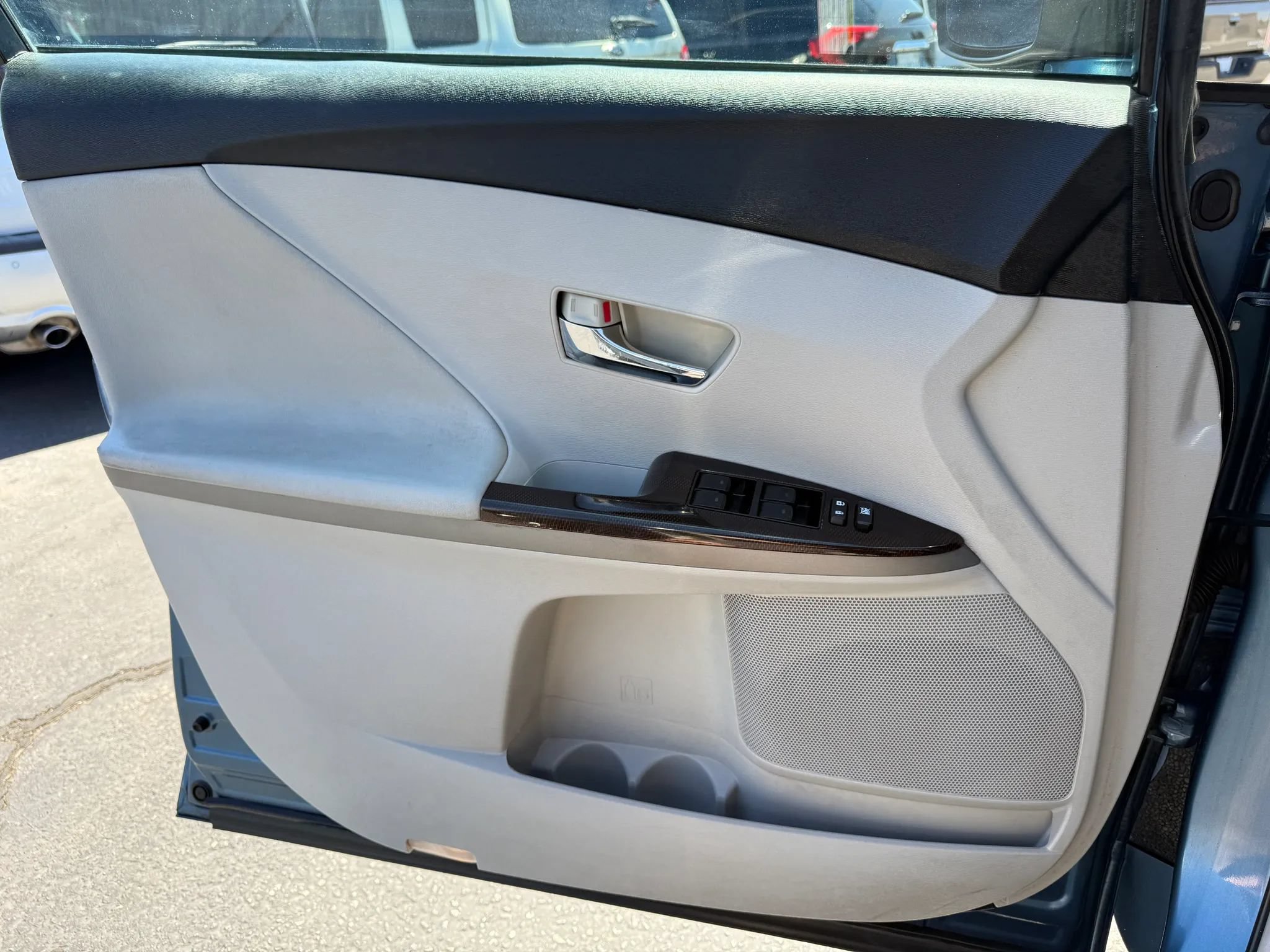 Used 2012 Toyota Venza LE FWD image 14
