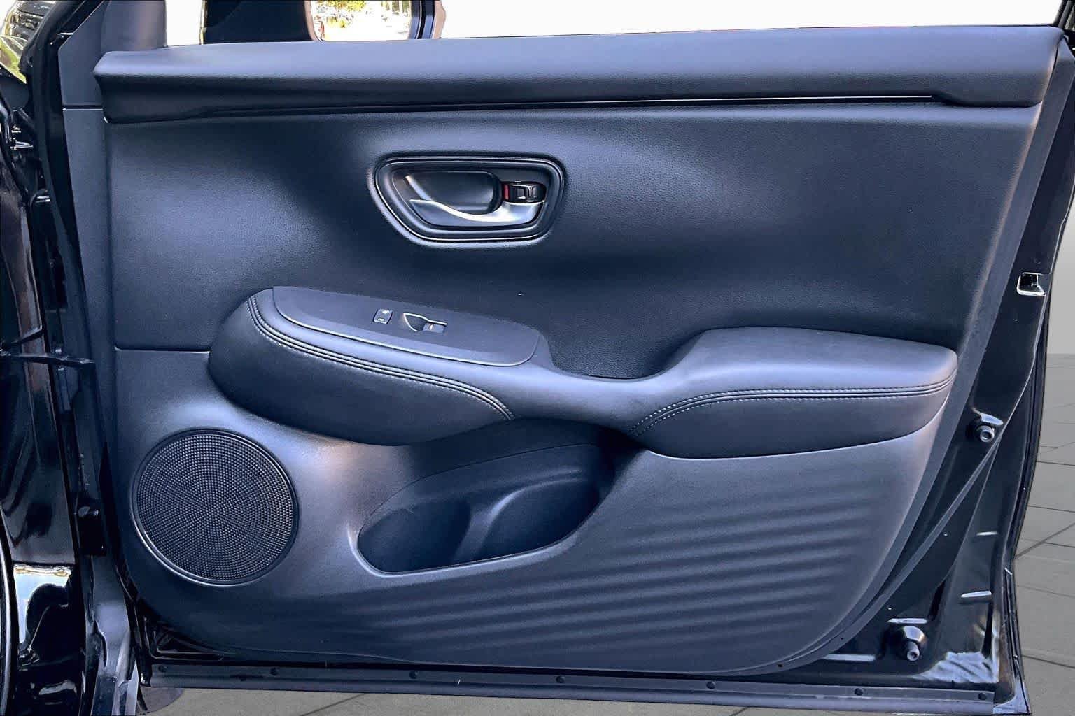 Certified 2026 Honda HR-V LX image 22