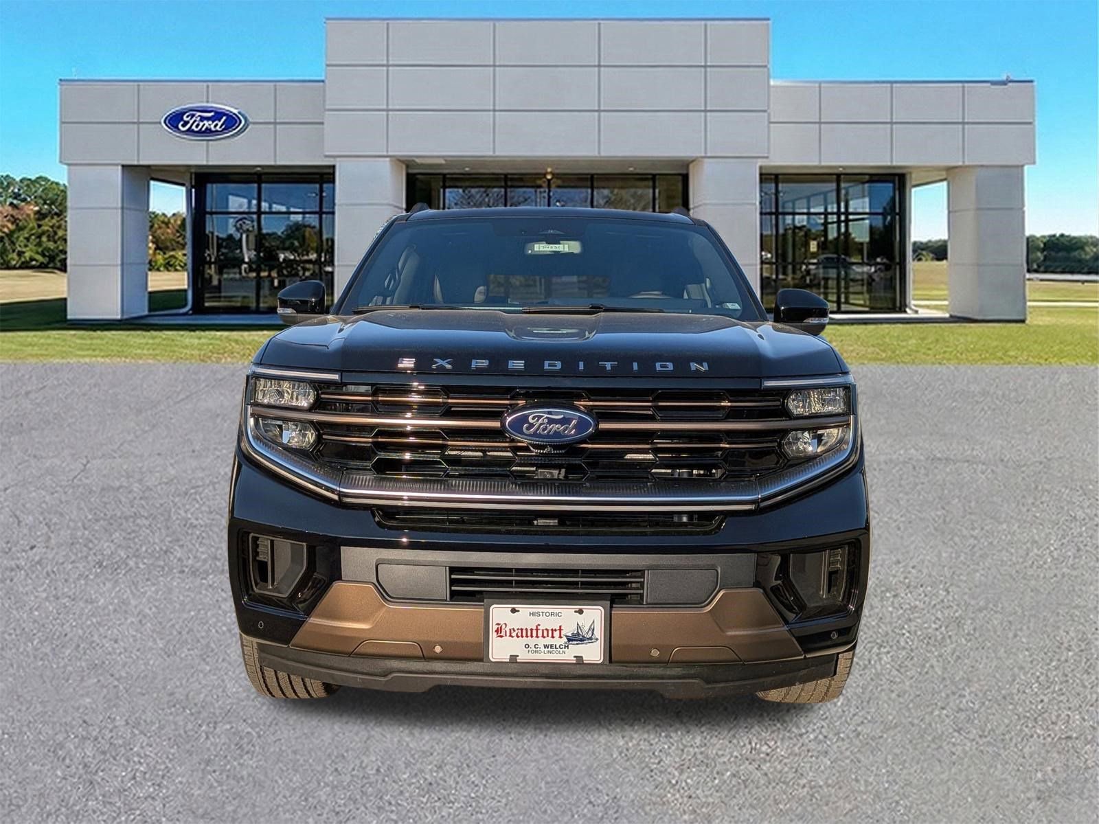 New 2026 Ford Expedition Max King Ranch image 9