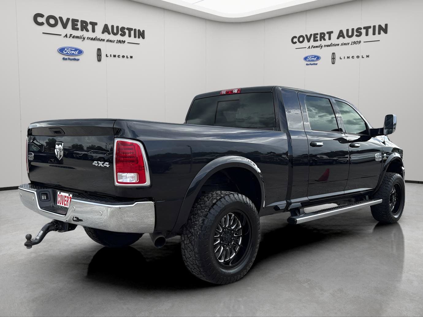Used 2016 RAM 2500 Longhorn w/ Convenience Group AWD/4WD image 3