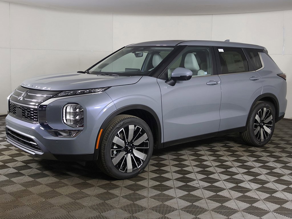 New 2026 Mitsubishi Outlander SE image 10