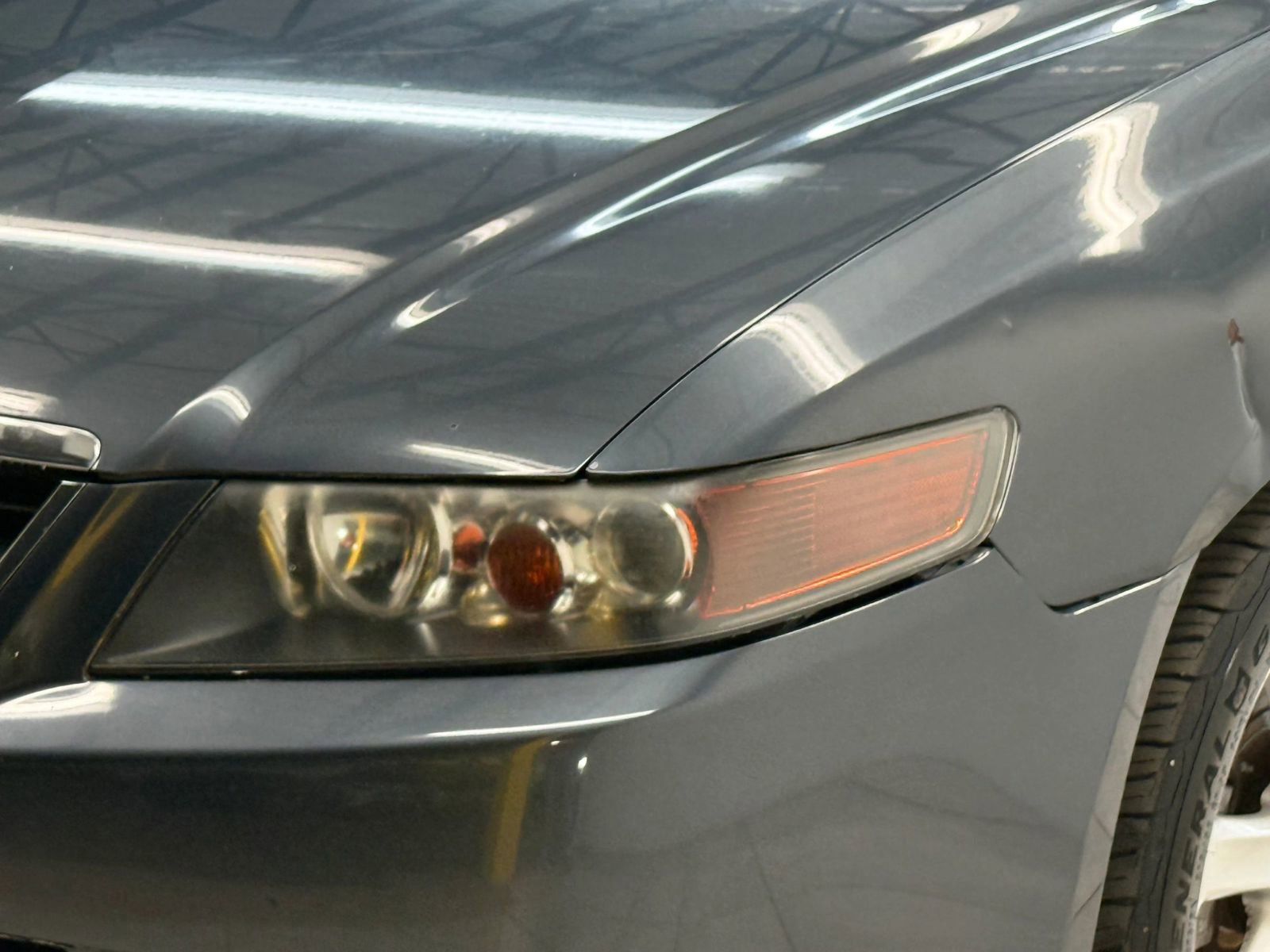 Used 2005 Acura TSX FWD image 4