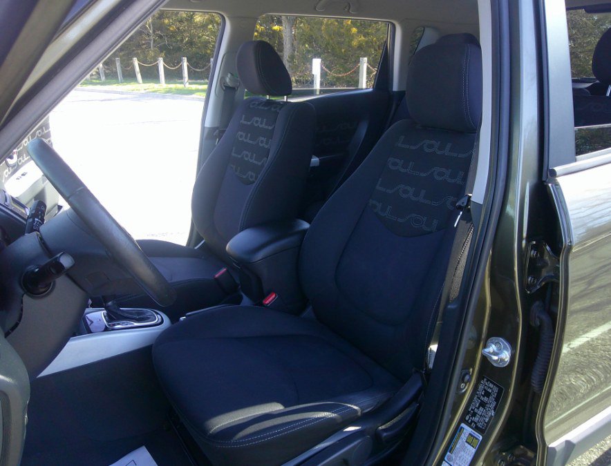 Used 2012 Kia Soul + image 56