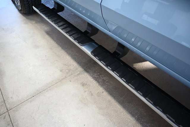 Used 2025 GMC Canyon Denali image 31