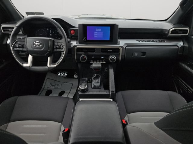 Certified 2025 Toyota Tacoma TRD Sport AWD/4WD image 17