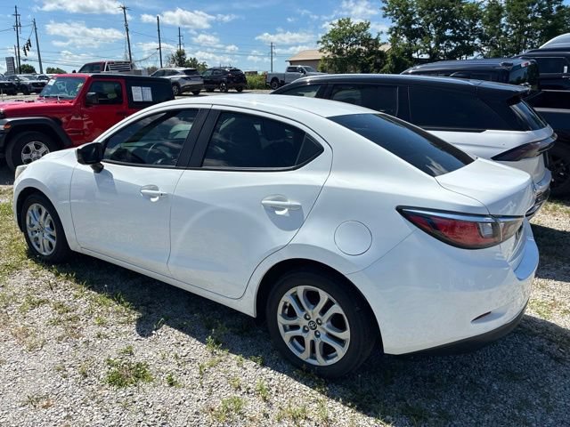 Used 2017 Toyota Yaris iA FWD image 5