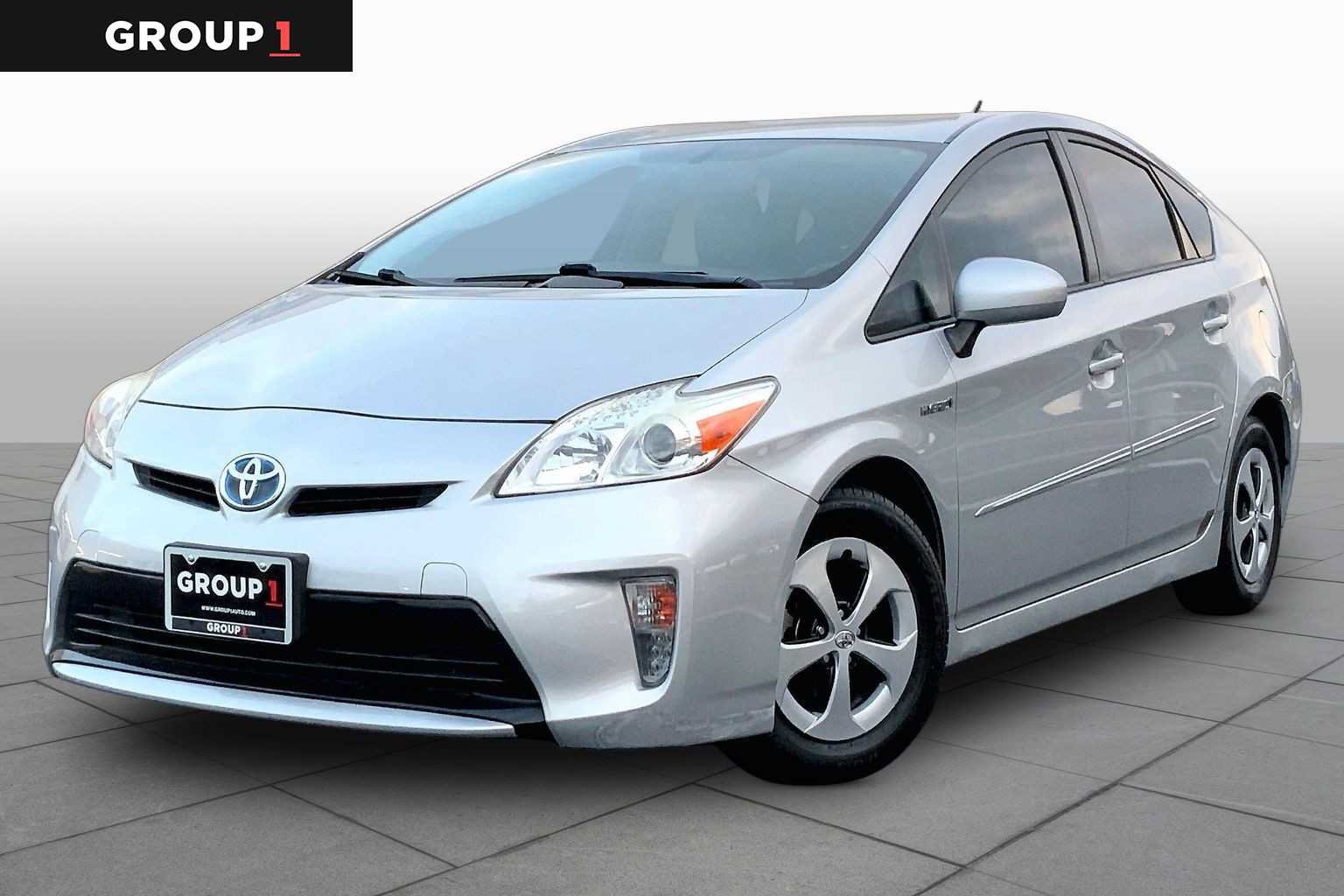 Used 2015 Toyota Prius Four FWD image 1