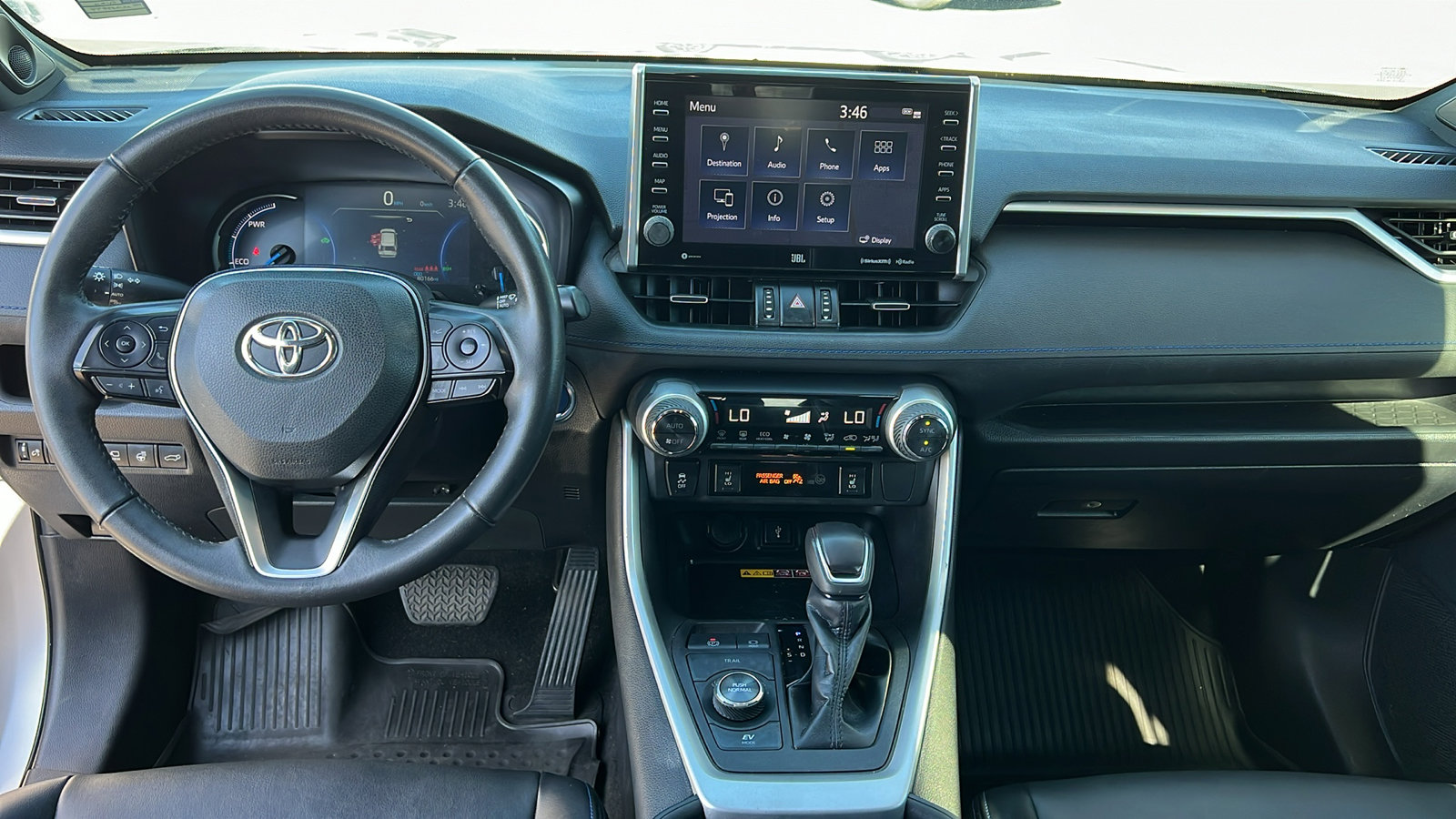 Used 2022 Toyota RAV4 XSE AWD/4WD image 15