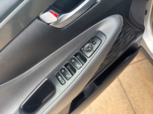 Used 2023 Hyundai Santa Fe SEL image 13