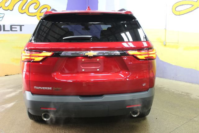 Used 2023 Chevrolet Traverse LT image 7