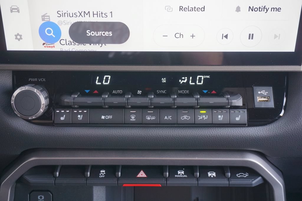 New 2026 Toyota Tundra Limited AWD/4WD image 15