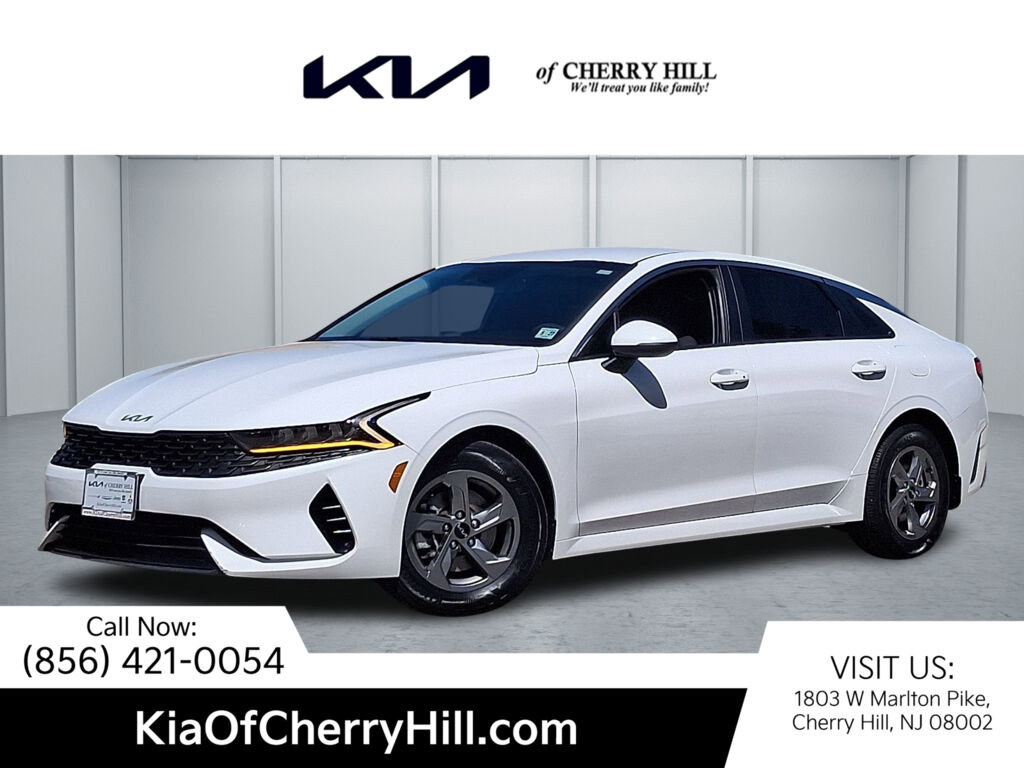 Used 2022 Kia K5 LXS FWD image 1