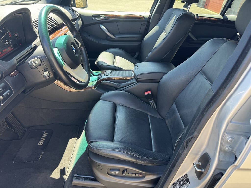 Used 2004 BMW X5 3.0i AWD/4WD image 16