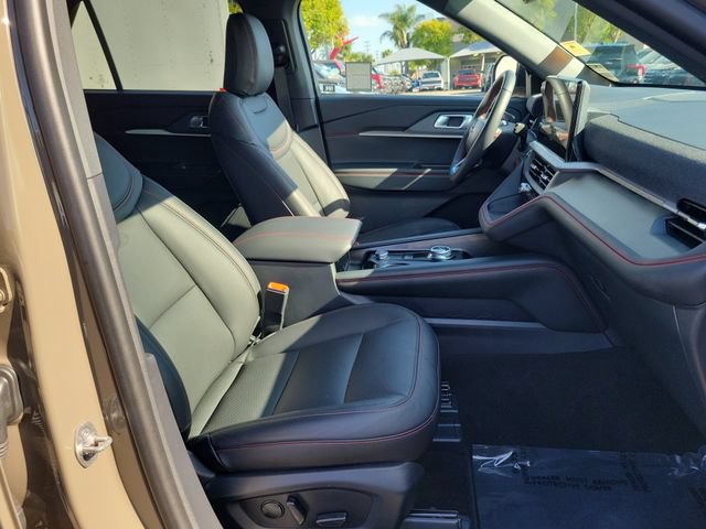 Used 2026 Ford Explorer ST-Line w/ ST-Line Street Pack RWD image 16