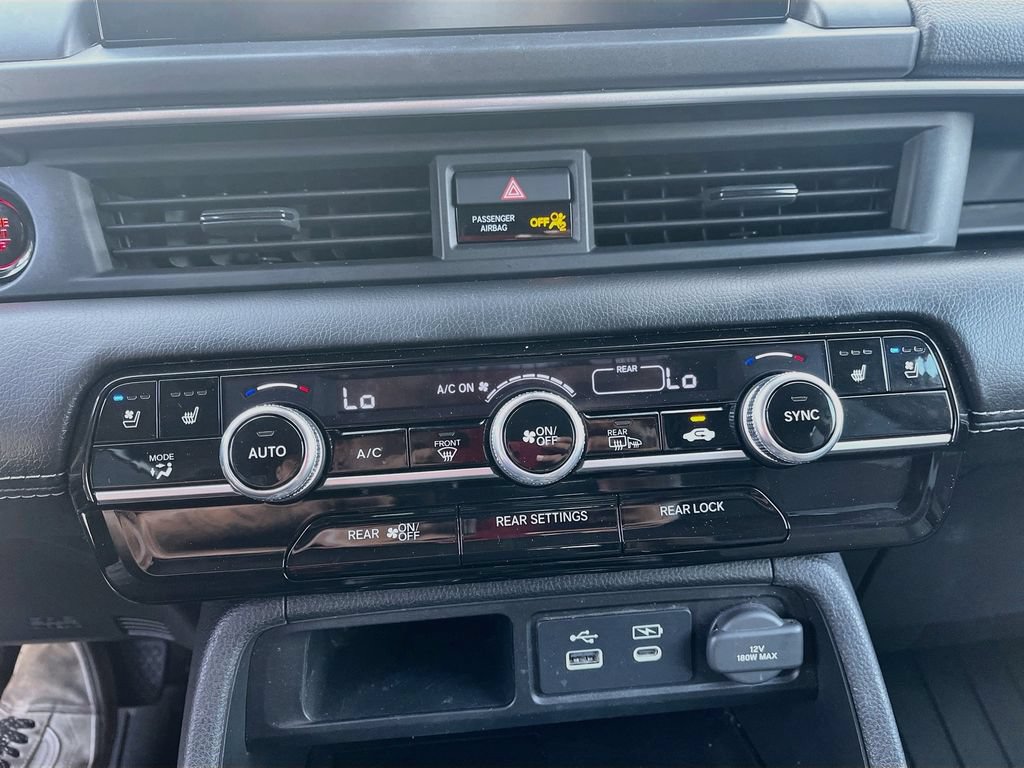 Used 2024 Honda Pilot Elite image 21