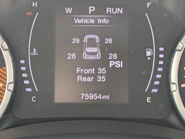 Used 2019 Jeep Renegade Latitude FWD image 11