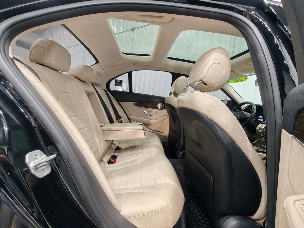 Used 2016 Mercedes-Benz C 300 4MATIC Sedan image 26