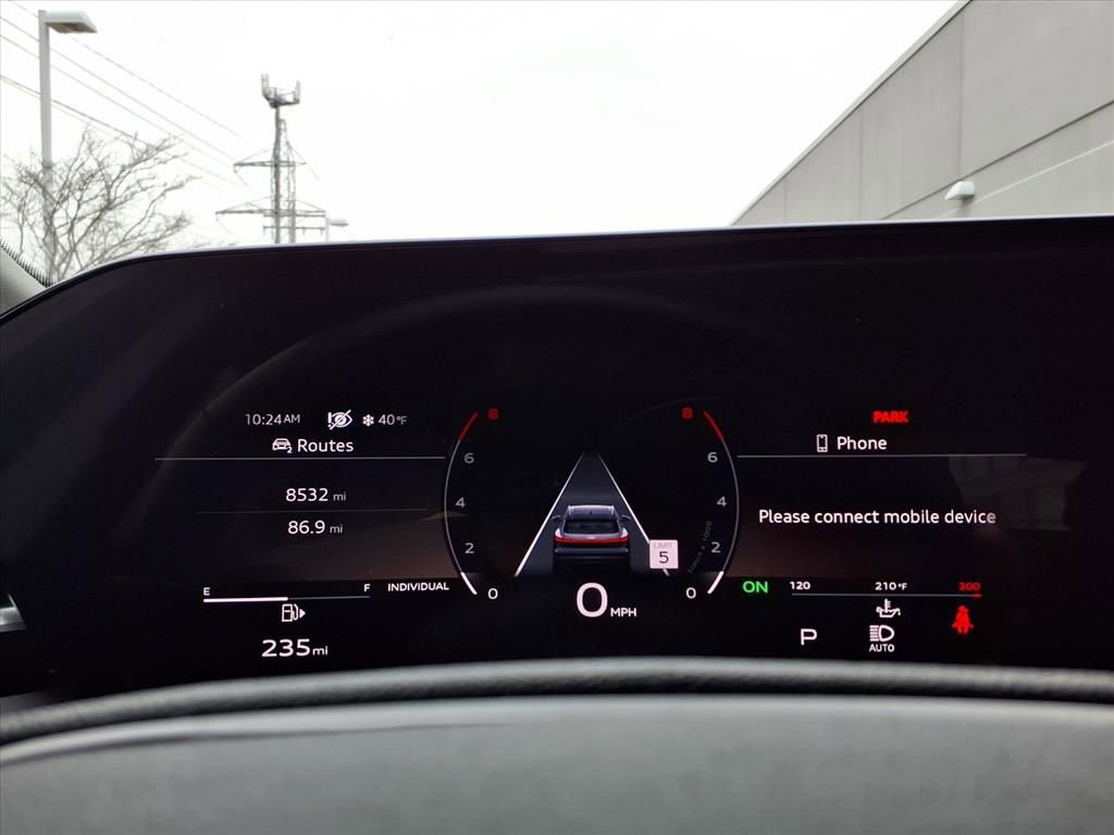 Used 2025 Audi Q5 Premium Plus w/ Premium Plus image 17