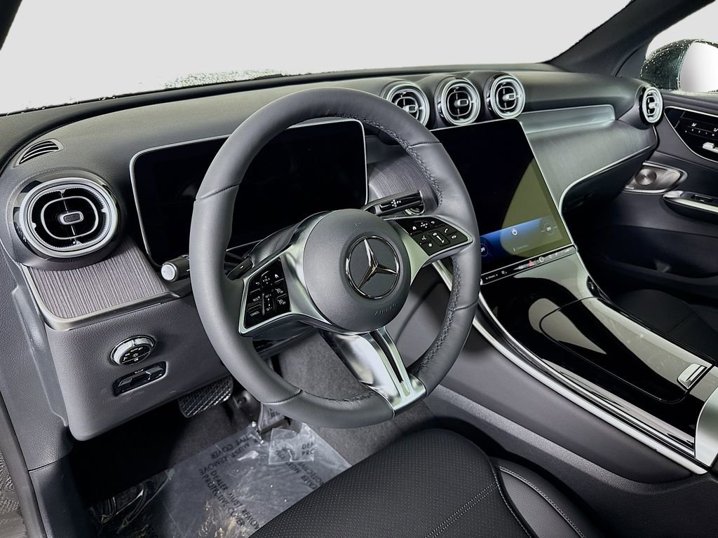 New 2026 Mercedes-Benz GLC 300 4MATIC image 9