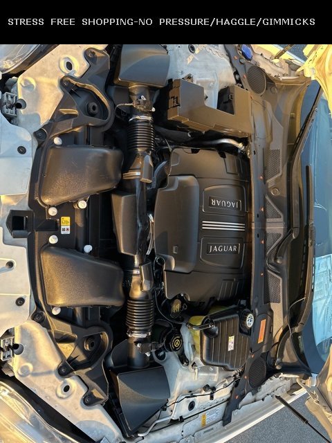 Used 2011 Jaguar XF Premium image 16